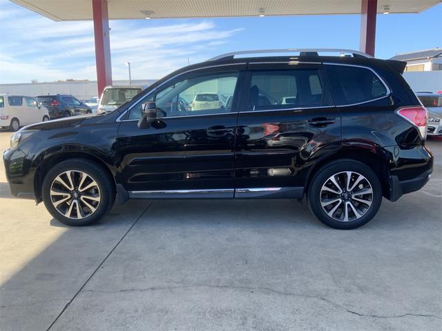 フォレスター ２．０ＸＴ　アイサイト　最終後期Ｅ型　前後ドラレコ　アドバンスドセーフティ　ハーマンカードン　ルーフレール　ブラック革シート　ステアリングスイッチ　ＥＴＣ　Ｂｌｕｅｔｏｏｔｈ　シートヒーター　パワーシート　シートメモリ（5枚目）