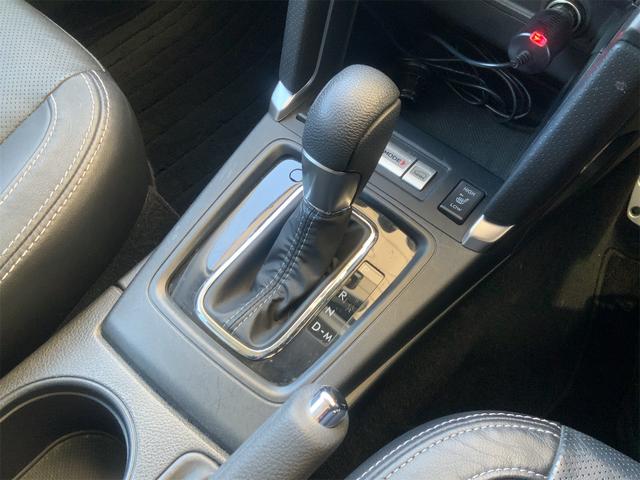 フォレスター ２．０ＸＴ　アイサイト　最終後期Ｅ型　前後ドラレコ　アドバンスドセーフティ　ハーマンカードン　ルーフレール　ブラック革シート　ステアリングスイッチ　ＥＴＣ　Ｂｌｕｅｔｏｏｔｈ　シートヒーター　パワーシート　シートメモリ（11枚目）