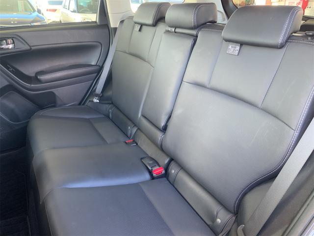 フォレスター ２．０ＸＴ　アイサイト　最終後期Ｅ型　前後ドラレコ　アドバンスドセーフティ　ハーマンカードン　ルーフレール　ブラック革シート　ステアリングスイッチ　ＥＴＣ　Ｂｌｕｅｔｏｏｔｈ　シートヒーター　パワーシート　シートメモリ（14枚目）