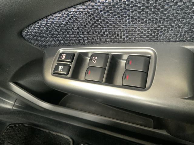 フォレスター ２．０ＸＳ　前後ドラレコ　ナビ　Ｂｌｕｅｔｏｏｔｈ　バックカメラ　ＥＴＣ　シートヒーター　パワーシート　コーナーセンサー　クルーズコントロール　１７インチＡＷ　ステアリングスイッチ　ＨＩＤヘッド　ＳＤ（40枚目）