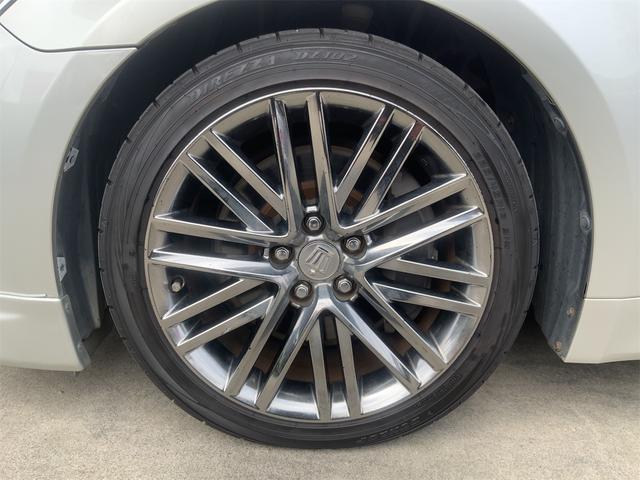 クラウン アスリートＧ　ムーンルーフ　モデリスタエアロ　黒革シート　シートヒーター・ベンチレーション　ナビ　バックカメラ　パワーシート　ＨＩＤヘッド　イージークローザー　ＬＥＤフォグ　１８インチＡＷ　ＥＴＣ　１０スピーカー（19枚目）