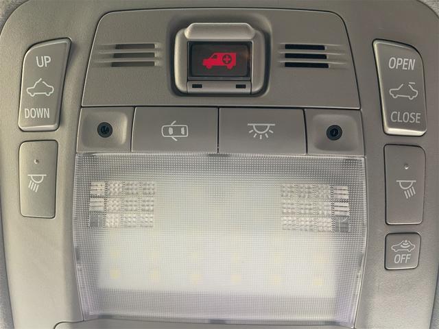 クラウン アスリートＧ　ムーンルーフ　モデリスタエアロ　黒革シート　シートヒーター・ベンチレーション　ナビ　バックカメラ　パワーシート　ＨＩＤヘッド　イージークローザー　ＬＥＤフォグ　１８インチＡＷ　ＥＴＣ　１０スピーカー（45枚目）