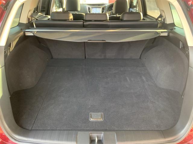 レガシィアウトバック ２．５ｉアイサイト　ドラレコ　オフブラック革シート　プレミアムサウンドシステム　ナビ　バックカメラ　パワーシート　シートメモリ　シートヒーター　レーダークルーズ　ＥＴＣ　ＨＩＤヘッド　Ｂｌｕｅｔｏｏｔｈ　スマートキー（18枚目）