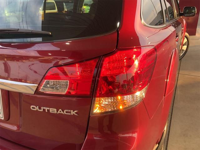 レガシィアウトバック ２．５ｉアイサイト　ドラレコ　オフブラック革シート　プレミアムサウンドシステム　ナビ　バックカメラ　パワーシート　シートメモリ　シートヒーター　レーダークルーズ　ＥＴＣ　ＨＩＤヘッド　Ｂｌｕｅｔｏｏｔｈ　スマートキー（50枚目）