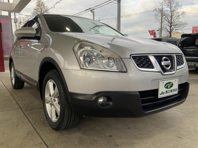 デュアリス ２０Ｇ　ＦＯＵＲ　スタイリッシュガラスサンルーフ　ドラレコ　カーウィングスビ　Ｂｌｕｅｔｏｏｔｈ　バックカメラ　ＨＩＤヘッド　スマートキー　プッシュスタート　サイドカメラ　ステアリングスイッチ　１７インチＡＷ（6枚目）