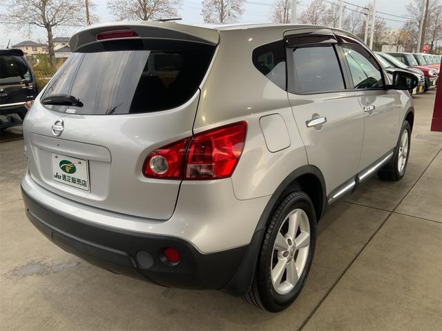 デュアリス ２０Ｇ　ＦＯＵＲ　スタイリッシュガラスサンルーフ　ドラレコ　カーウィングスビ　Ｂｌｕｅｔｏｏｔｈ　バックカメラ　ＨＩＤヘッド　スマートキー　プッシュスタート　サイドカメラ　ステアリングスイッチ　１７インチＡＷ（8枚目）