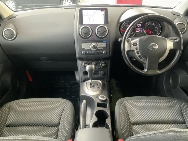 デュアリス ２０Ｇ　ＦＯＵＲ　スタイリッシュガラスサンルーフ　ドラレコ　カーウィングスビ　Ｂｌｕｅｔｏｏｔｈ　バックカメラ　ＨＩＤヘッド　スマートキー　プッシュスタート　サイドカメラ　ステアリングスイッチ　１７インチＡＷ（16枚目）