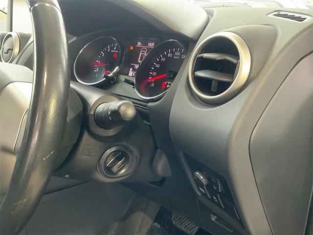 デュアリス ２０Ｇ　ＦＯＵＲ　スタイリッシュガラスサンルーフ　ドラレコ　カーウィングスビ　Ｂｌｕｅｔｏｏｔｈ　バックカメラ　ＨＩＤヘッド　スマートキー　プッシュスタート　サイドカメラ　ステアリングスイッチ　１７インチＡＷ（35枚目）