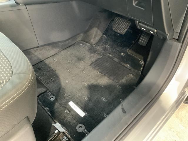 デュアリス ２０Ｇ　ＦＯＵＲ　スタイリッシュガラスサンルーフ　ドラレコ　カーウィングスビ　Ｂｌｕｅｔｏｏｔｈ　バックカメラ　ＨＩＤヘッド　スマートキー　プッシュスタート　サイドカメラ　ステアリングスイッチ　１７インチＡＷ（37枚目）