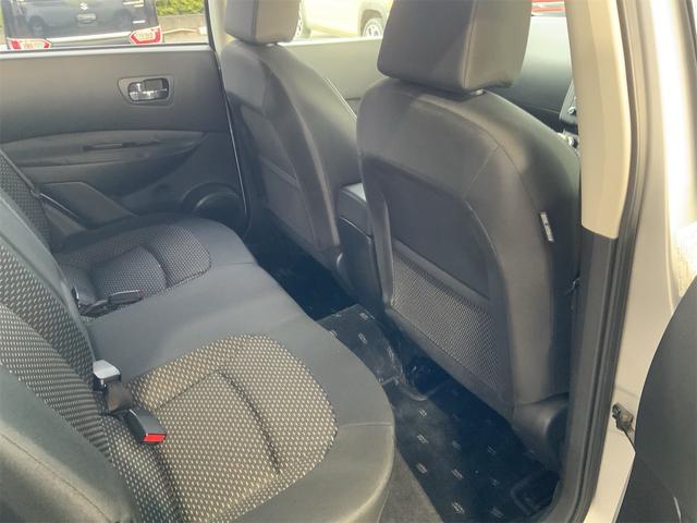 デュアリス ２０Ｇ　ＦＯＵＲ　スタイリッシュガラスサンルーフ　ドラレコ　カーウィングスビ　Ｂｌｕｅｔｏｏｔｈ　バックカメラ　ＨＩＤヘッド　スマートキー　プッシュスタート　サイドカメラ　ステアリングスイッチ　１７インチＡＷ（48枚目）