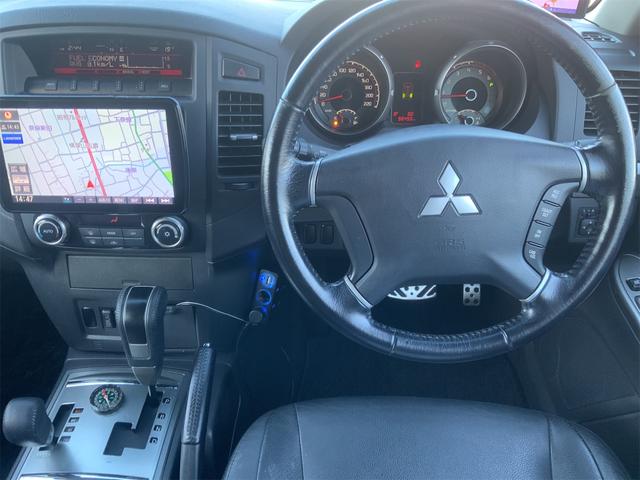 当店では仕入れた車両を全車商品管理センターにて室内クリーニングや外装の磨き施工等、徹底した商品車仕上げを行っております。良質な車両だからこそ、掲載写真の加工は一切行っておりません！！！