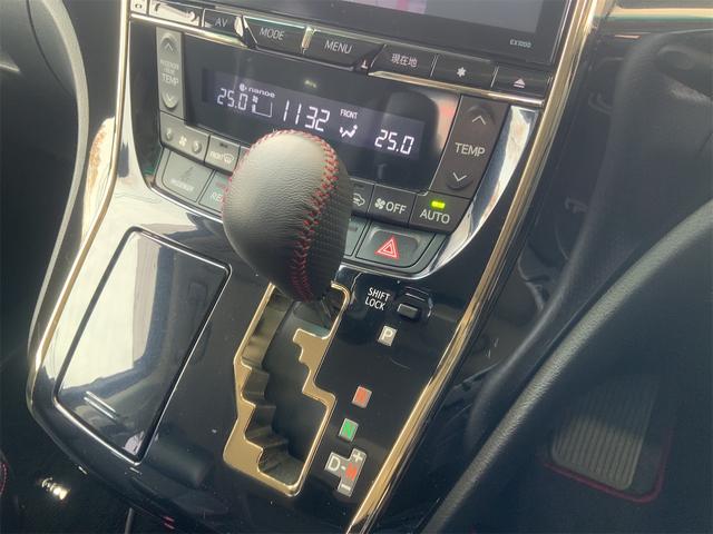 ヴェルファイア ２．４Ｚ　Ｇ’ｓ　ツインムーンルーフ　ＡＬＰＩＮＥ後席モニタ　前後ドラレコ　９インチ大型ナビ　バックカメラ　Ｂｌｕｅｔｏｏｔｈ　１９インチ専用ＡＷ　両側電動スライド　アルカンターラシート　ＥＴＣ　ＨＩＤ　スマートキー（11枚目）