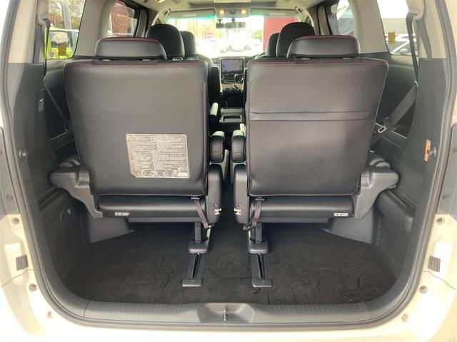 ヴェルファイア ２．４Ｚ　Ｇ’ｓ　ツインムーンルーフ　ＡＬＰＩＮＥ後席モニタ　前後ドラレコ　９インチ大型ナビ　バックカメラ　Ｂｌｕｅｔｏｏｔｈ　１９インチ専用ＡＷ　両側電動スライド　アルカンターラシート　ＥＴＣ　ＨＩＤ　スマートキー（18枚目）