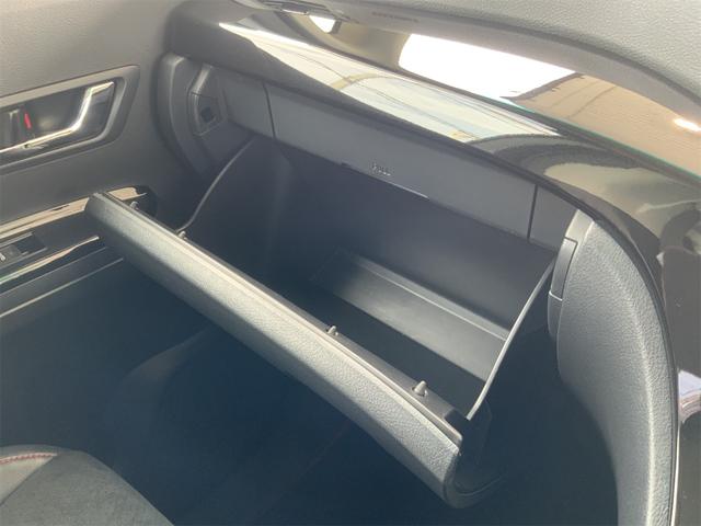 ヴェルファイア ２．４Ｚ　Ｇ’ｓ　ツインムーンルーフ　ＡＬＰＩＮＥ後席モニタ　前後ドラレコ　９インチ大型ナビ　バックカメラ　Ｂｌｕｅｔｏｏｔｈ　１９インチ専用ＡＷ　両側電動スライド　アルカンターラシート　ＥＴＣ　ＨＩＤ　スマートキー（43枚目）