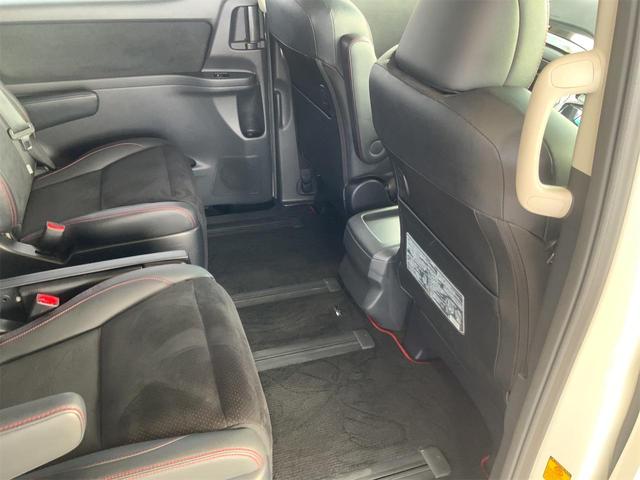 ヴェルファイア ２．４Ｚ　Ｇ’ｓ　ツインムーンルーフ　ＡＬＰＩＮＥ後席モニタ　前後ドラレコ　９インチ大型ナビ　バックカメラ　Ｂｌｕｅｔｏｏｔｈ　１９インチ専用ＡＷ　両側電動スライド　アルカンターラシート　ＥＴＣ　ＨＩＤ　スマートキー（49枚目）