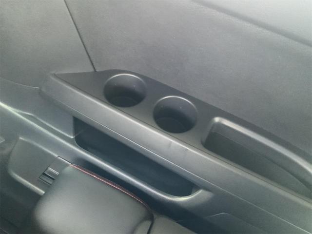 ヴェルファイア ２．４Ｚ　Ｇ’ｓ　ツインムーンルーフ　ＡＬＰＩＮＥ後席モニタ　前後ドラレコ　９インチ大型ナビ　バックカメラ　Ｂｌｕｅｔｏｏｔｈ　１９インチ専用ＡＷ　両側電動スライド　アルカンターラシート　ＥＴＣ　ＨＩＤ　スマートキー（52枚目）