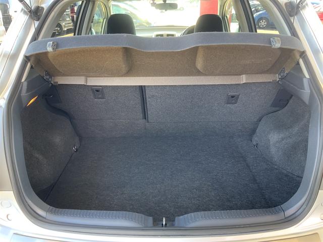 TOYOTA BLADE BASE GRADE