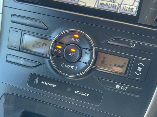 TOYOTA BLADE BASE GRADE