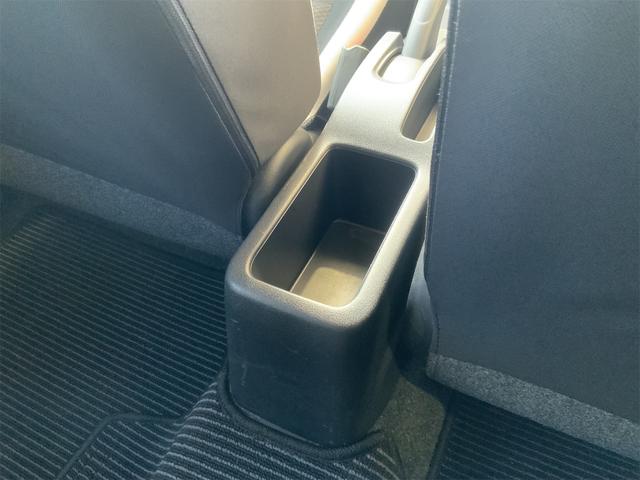 ノート ｅ－パワー　Ｘ　ナビ　バックカメラ　Ｂｌｕｅｔｏｏｔｈ　インテリジェントエマージェンシーブレーキ　ＥＴＣ　車線逸脱警報　スマートキー　プッシュスタート　ＬＫＡ　フルセグ地デジＴＶ　ミュージックサーバー　プライバシーＧ（41枚目）