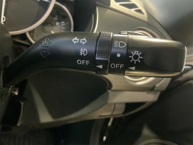 ロードスター ＶＳ　ＲＨＴ　Ｒパッケージ　ＲＥＣＡＲＯシート　ＢＢＳ製１７インチＡＷ　アルカンターラ革コンビシート　タワーバー　ナビ　ＥＴＣ　バックカメラ　シートヒーター　ステアリングスイッチ　パドルシフト　ＨＩＤヘッド　フォグ（36枚目）