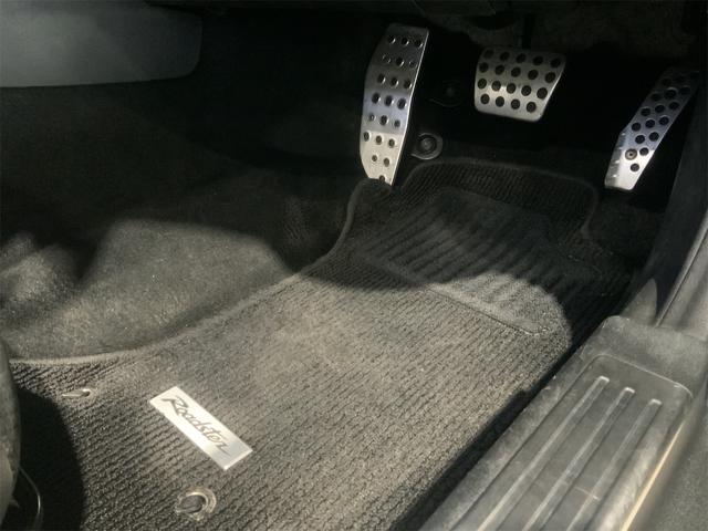 ロードスター ＶＳ　ＲＨＴ　Ｒパッケージ　ＲＥＣＡＲＯシート　ＢＢＳ製１７インチＡＷ　アルカンターラ革コンビシート　タワーバー　ナビ　ＥＴＣ　バックカメラ　シートヒーター　ステアリングスイッチ　パドルシフト　ＨＩＤヘッド　フォグ（41枚目）