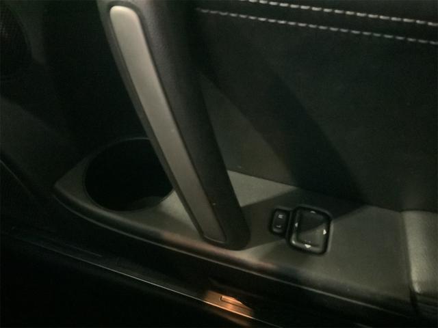 ロードスター ＶＳ　ＲＨＴ　Ｒパッケージ　ＲＥＣＡＲＯシート　ＢＢＳ製１７インチＡＷ　アルカンターラ革コンビシート　タワーバー　ナビ　ＥＴＣ　バックカメラ　シートヒーター　ステアリングスイッチ　パドルシフト　ＨＩＤヘッド　フォグ（43枚目）