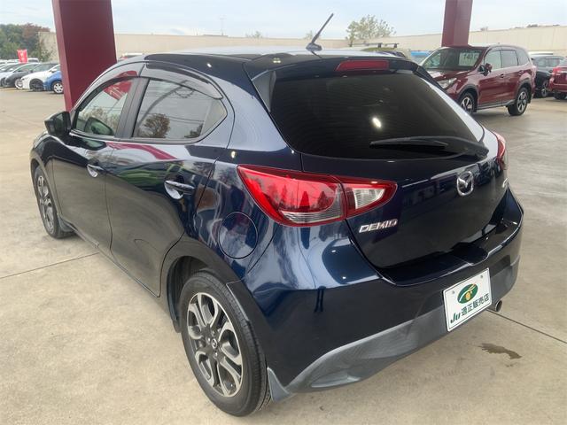 デミオ ＸＤツーリング　６ＭＴ　マツコネ　ＬＥＤヘッド　ＥＴＣ　Ｂｌｕｅｔｏｏｔｈ　クルコン　スマートキー　プッシュスタート　ＵＳＢ　ＳＤ　フォグ　シートカバー　フルセグ地デジＴＶ　ステアリングスイッチ　衝突軽減　Ｐガラス（9枚目）