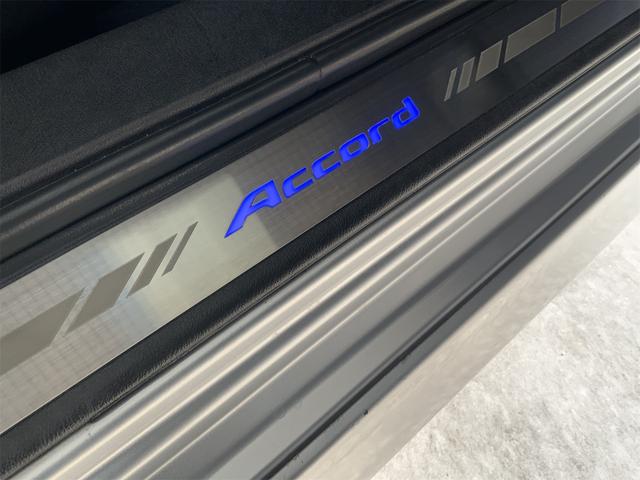 アコード タイプS インターナビ バックカメラ クルコン HIDヘッド パワーシート スマートキー 18インチAW フォグ ハーフレザー ATハイビーム モーションアダプティブEPS ステアリングスイッチ ETC(39枚目)