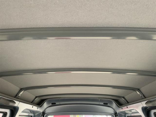 ハイゼットカーゴ クルーズＳＡＩＩＩ　ＬＥＤヘッドライト　ビジネスパック　純正オーディオ　スマートアシスト　ＡＴハイビーム　キーレス　衝突軽減　ＣＤ・ＡＵＸ　電動格納ミラー　パワーウインドウ　リアベンチシート　コーナーセンサー　ＬＫＡ（12枚目）