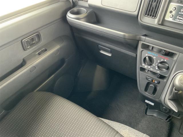 ハイゼットカーゴ クルーズＳＡＩＩＩ　ＬＥＤヘッドライト　ビジネスパック　純正オーディオ　スマートアシスト　ＡＴハイビーム　キーレス　衝突軽減　ＣＤ・ＡＵＸ　電動格納ミラー　パワーウインドウ　リアベンチシート　コーナーセンサー　ＬＫＡ（41枚目）