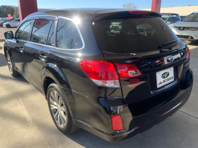 レガシィアウトバック 2.5iアイサイト Sパッケージ サンルーフ ナビ Bluetooth HIDヘッド スマートキー プッシュスタート 18インチAW BILSTEINサス レーダークルーズ ハーフレザー パワーシート ETC R07記録簿 フォグ(9枚目)