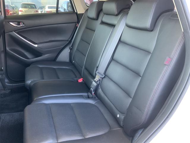 全車ルームクリーニング施工済ですので、中古車とは思えない程『マジピカ』な状態で現車のご確認が頂けます♪