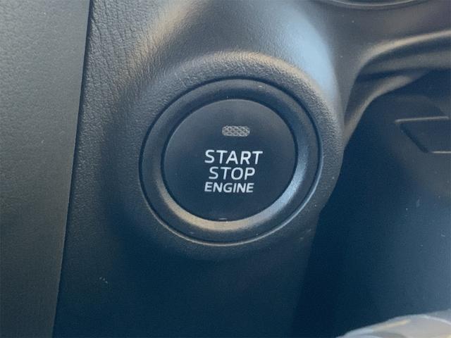 当店では仕入れた車両を全車商品管理センターにて室内クリーニングや外装の磨き施工等、徹底した商品車仕上げを行っております。良質な車両だからこそ、掲載写真の加工は一切行っておりません！！！