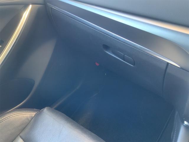 全車ルームクリーニング施工済ですので、中古車とは思えない程『マジピカ』な状態で現車のご確認が頂けます♪