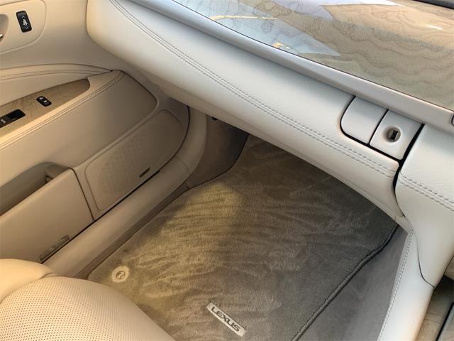 ＬＳ ＬＳ６００ｈ　バージョンＣ　Ｉパッケージ　サンルーフ　プリクラッシュセーフティシステム　レーダークルーズ　ＢＳＭ　エアサスコントローラ　ホワイトセミアニリン革　ＬＥＤヘッド　オートトランク　シートヒーター・ベンチレーション　ＥＴＣ（49枚目）