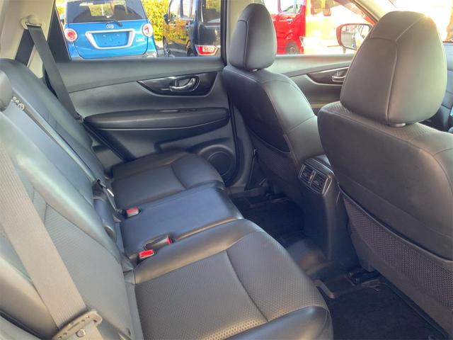 エクストレイル ２０Ｘ　エクストリーマーＸ　７人乗　プロパイロット　全方位カメラ　ルーフレール　オートトランク　９型ナビ　Ｂｌｕｅｔｏｏｔｈ　ＬＥＤヘッド　ドラレコ　ＥＴＣ　レーダークルーズ　１８インチＡＷ　スマートキー　プッシュスタート（49枚目）