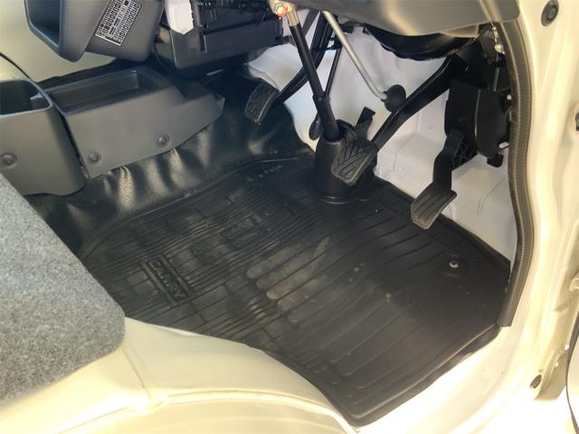 スーパーキャリイ Ｘ　ユピテルドラレコ　ＥＴＣ　セーフティサポート　衝突軽減　デフロック　パワーウインドウ　オートライト　キーレス　集中ドアロック　フォグランプ　車線逸脱警報　ＬＫＡ　純正オーディオ　ＣＤ　ＡＵＸ（39枚目）