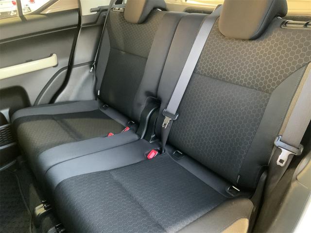 クロスビー ハイブリッドＭＺ　１オーナー　全方位カメラ　２トーンホワイトルーフ　セーフティサポート　ナビ　Ｂｌｕｅｔｏｏｔｈ　ＬＥＤヘッド　クルコン　ＥＴＣ　シートヒーター　スマートキー　プッシュスタート　フルセグ地デジＴＶ（14枚目）