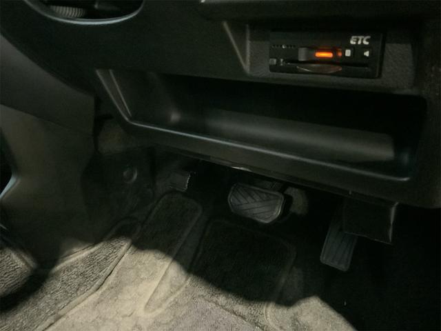 クロスビー ハイブリッドＭＺ　１オーナー　全方位カメラ　２トーンホワイトルーフ　セーフティサポート　ナビ　Ｂｌｕｅｔｏｏｔｈ　ＬＥＤヘッド　クルコン　ＥＴＣ　シートヒーター　スマートキー　プッシュスタート　フルセグ地デジＴＶ（42枚目）