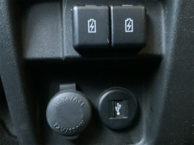 スペーシアカスタム ハイブリッドＸＳターボ　全方位カメラ　セーフティサポート　両側電動　ＬＥＤヘッド　ナビ　Ｂｌｕｅｔｏｏｔｈ　シートヒーター　ＥＴＣ　ＡＴハイビーム　スマートキー　プッシュスタート　フルセグ地デジＴＶ　レーダークルーズ（32枚目）