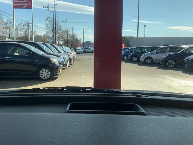 スペーシアカスタム ハイブリッドＸＳターボ　全方位カメラ　セーフティサポート　両側電動　ＬＥＤヘッド　ナビ　Ｂｌｕｅｔｏｏｔｈ　シートヒーター　ＥＴＣ　ＡＴハイビーム　スマートキー　プッシュスタート　フルセグ地デジＴＶ　レーダークルーズ（33枚目）