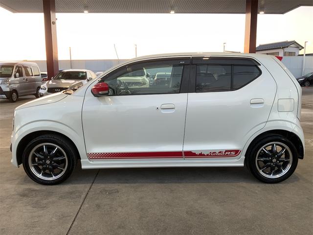 アルトターボＲＳ ベースグレード　５ＡＧＳ　レーダーブレーキ　誤発進抑制　ＨＩＤヘッド　ナビ　バックカメラ　ＥＴＣ　スマートキー　プッシュスタート　ＵＳＢ・ＳＤ　シートヒーター　ワンセグＴＶ　ステアリングスイッチ　１５インチＡＷ（5枚目）