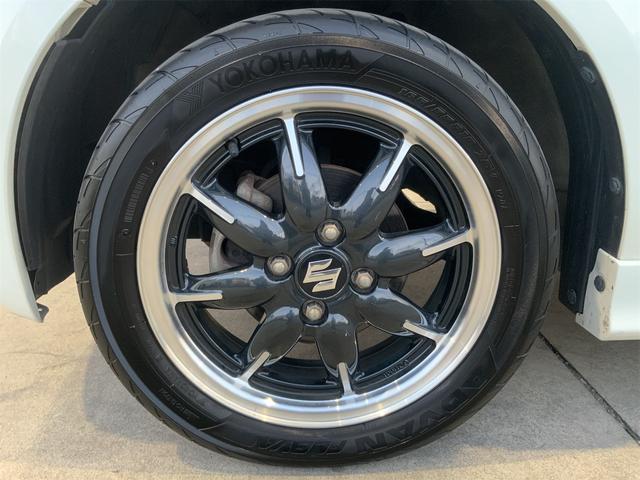 アルトターボＲＳ ベースグレード　５ＡＧＳ　レーダーブレーキ　誤発進抑制　ＨＩＤヘッド　ナビ　バックカメラ　ＥＴＣ　スマートキー　プッシュスタート　ＵＳＢ・ＳＤ　シートヒーター　ワンセグＴＶ　ステアリングスイッチ　１５インチＡＷ（19枚目）