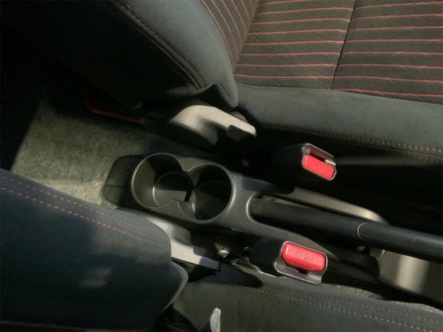 アルトターボＲＳ ベースグレード　５ＡＧＳ　レーダーブレーキ　誤発進抑制　ＨＩＤヘッド　ナビ　バックカメラ　ＥＴＣ　スマートキー　プッシュスタート　ＵＳＢ・ＳＤ　シートヒーター　ワンセグＴＶ　ステアリングスイッチ　１５インチＡＷ（30枚目）