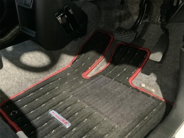 アルトターボＲＳ ベースグレード　５ＡＧＳ　レーダーブレーキ　誤発進抑制　ＨＩＤヘッド　ナビ　バックカメラ　ＥＴＣ　スマートキー　プッシュスタート　ＵＳＢ・ＳＤ　シートヒーター　ワンセグＴＶ　ステアリングスイッチ　１５インチＡＷ（38枚目）