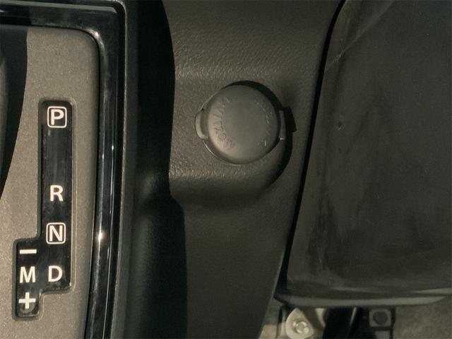 アルトターボＲＳ ベースグレード　５ＡＧＳ　レーダーブレーキ　誤発進抑制　ＨＩＤヘッド　ナビ　バックカメラ　ＥＴＣ　スマートキー　プッシュスタート　ＵＳＢ・ＳＤ　シートヒーター　ワンセグＴＶ　ステアリングスイッチ　１５インチＡＷ（45枚目）