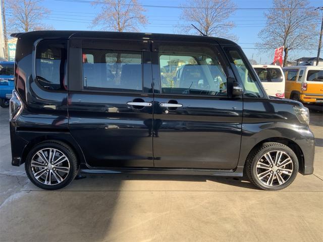 タント カスタムＲＳ　トップエディションＳＡＩＩＩ　前後ドラレコ　ブラックパック　ターボ　ＬＥＤヘッド　両側電動　専用ビルトインナビ　バックカメラ　シートヒーター　スマアシ３　コーナーセンサー　ＡＴハイビーム　ＥＴＣ　Ｂｌｕｅｔｏｏｔｈ（4枚目）