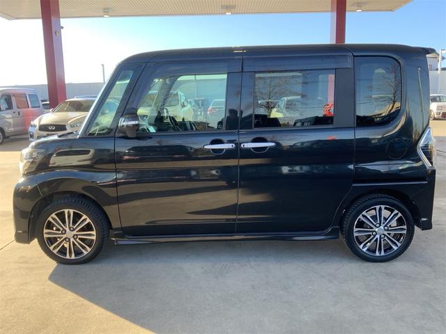 タント カスタムＲＳ　トップエディションＳＡＩＩＩ　前後ドラレコ　ブラックパック　ターボ　ＬＥＤヘッド　両側電動　専用ビルトインナビ　バックカメラ　シートヒーター　スマアシ３　コーナーセンサー　ＡＴハイビーム　ＥＴＣ　Ｂｌｕｅｔｏｏｔｈ（5枚目）