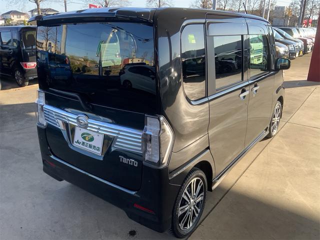 タント カスタムＲＳ　トップエディションＳＡＩＩＩ　前後ドラレコ　ブラックパック　ターボ　ＬＥＤヘッド　両側電動　専用ビルトインナビ　バックカメラ　シートヒーター　スマアシ３　コーナーセンサー　ＡＴハイビーム　ＥＴＣ　Ｂｌｕｅｔｏｏｔｈ（8枚目）