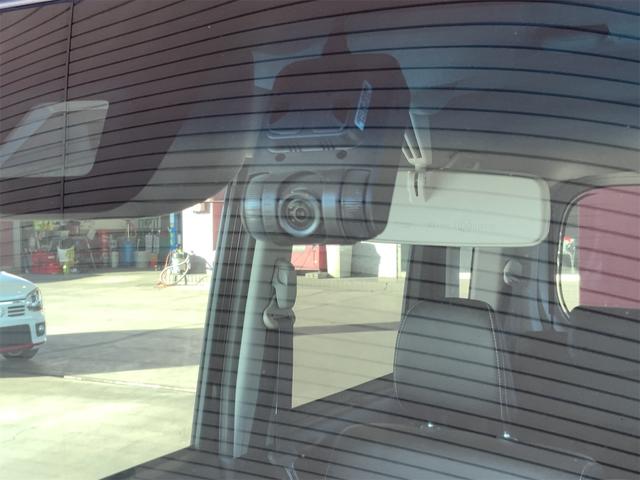 タント カスタムＲＳ　トップエディションＳＡＩＩＩ　前後ドラレコ　ブラックパック　ターボ　ＬＥＤヘッド　両側電動　専用ビルトインナビ　バックカメラ　シートヒーター　スマアシ３　コーナーセンサー　ＡＴハイビーム　ＥＴＣ　Ｂｌｕｅｔｏｏｔｈ（10枚目）